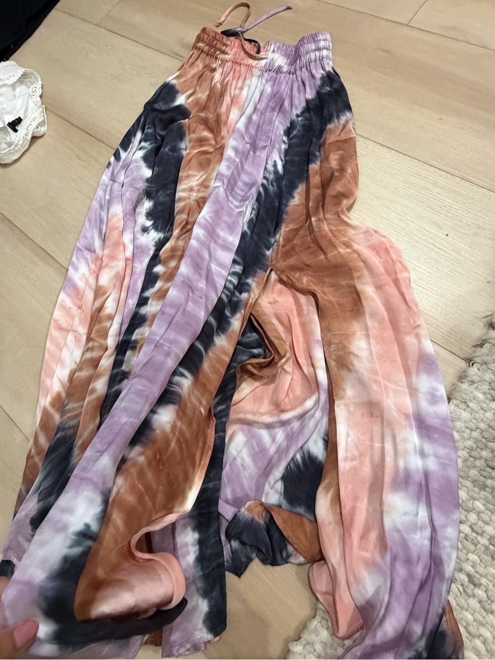 YFB Tie-Dye Maxi Skirt in Lavender, Rust & Black size de - Picture 3 of 4
